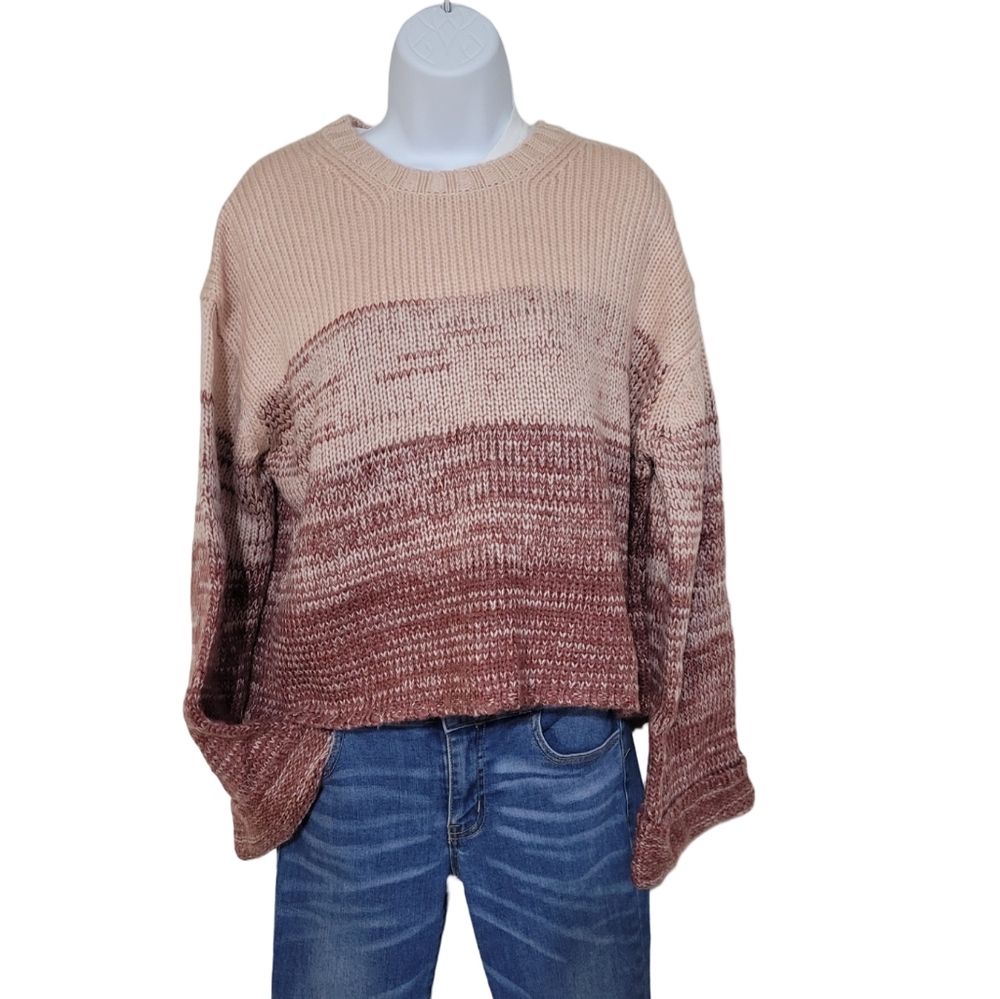 Carve Designs Estes Ombre Sweater. NWOT. Size small.
